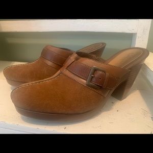 COLE HAAN Suede Leather Mule Clogs